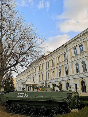 orar Muzeul Militar Naţional "Regele Ferdinand I"