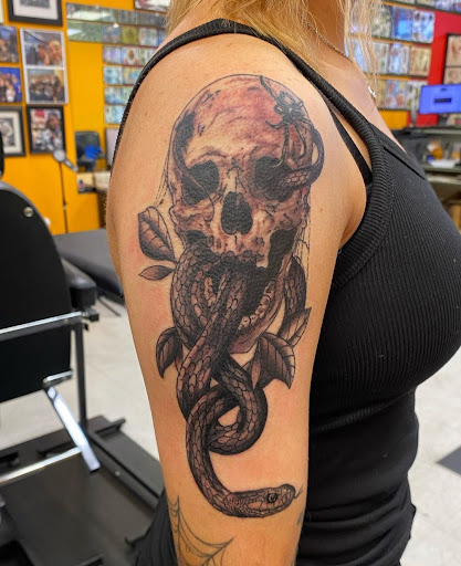 Find best friend tattoo ideas for your next unique tattoo in Ambler at Tattoo GalaxyAmbler Piercing & Custom Tattoos