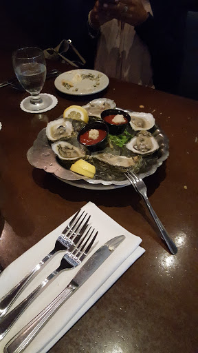 Seafood Restaurant «Detroit Seafood Market», reviews and photos, 1435 Randolph Street, Detroit, MI 48226, USA