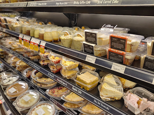 Gourmet Grocery Store «Metropolitan Market Magnolia», reviews and photos, 3830 34th Ave W, Seattle, WA 98199, USA