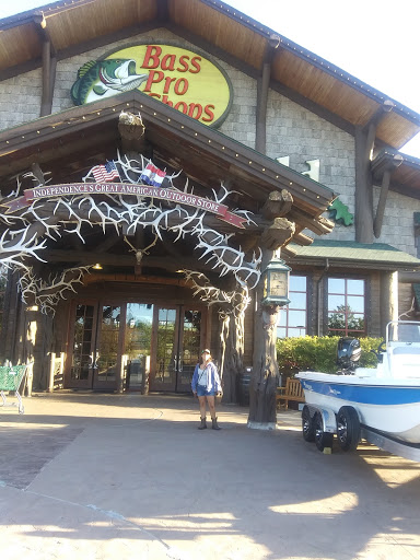 Canoe & kayak store Independence