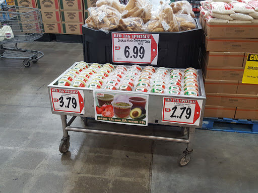 Grocery Store «Superior Grocers», reviews and photos, 1375 N Citrus Ave, Covina, CA 91722, USA