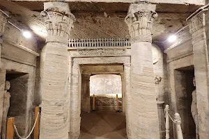 Catacombs of Kom el Shoqafa image