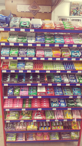 Convenience Store «K-V Bottle Shop», reviews and photos, 5200 Lake Isabella Blvd, Lake Isabella, CA 93240, USA