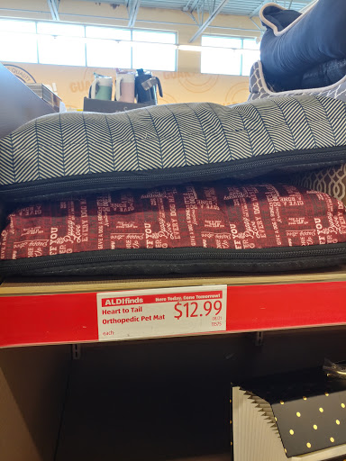 Supermarket «ALDI», reviews and photos, 511 New Park Ave, West Hartford, CT 06110, USA