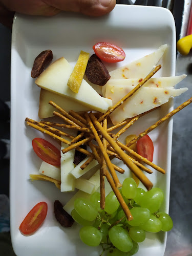 Comentarii opinii despre Coin Cocktail & Espresso Bar