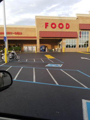 Supermarket «Food City», reviews and photos, 1317 Virginia Ave, Bristol, TN 37620, USA