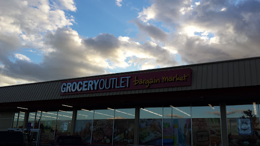 Grocery Store «Grocery Outlet Bargain Market», reviews and photos, 2060 River Rd, Eugene, OR 97404, USA