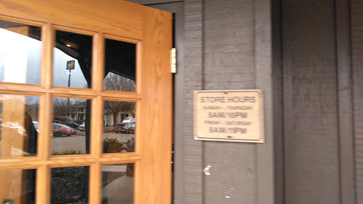 American Restaurant «Cracker Barrel Old Country Store», reviews and photos, 4001 S Frontage Rd, Vicksburg, MS 39180, USA