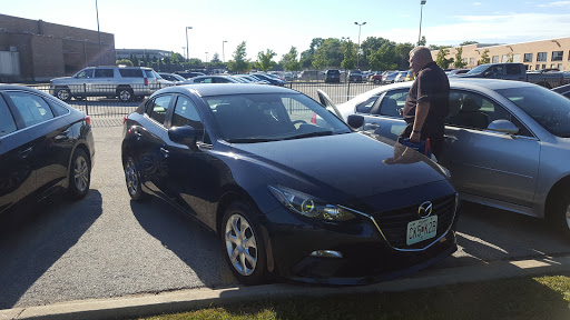 Used Car Dealer «Hertz Car Sales Des Plaines», reviews and photos, 2170 Mannheim Rd, Des Plaines, IL 60018, USA