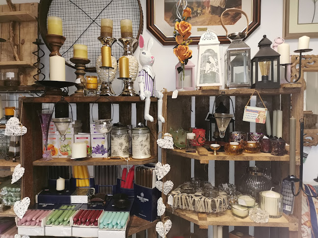 Reviews of John Mark Antiques & Curio's in Stoke-on-Trent - Shop