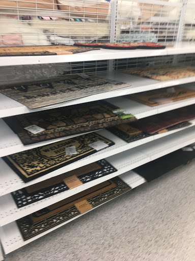 Clothing Store «Ross Dress for Less», reviews and photos, 104 Vintage Way, Novato, CA 94945, USA