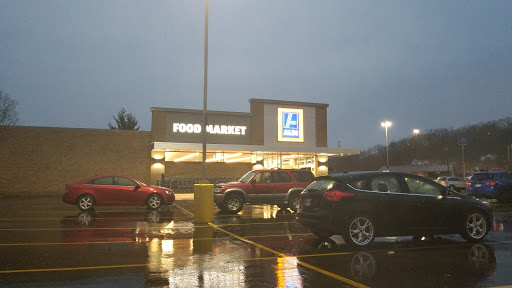 Supermarket «ALDI», reviews and photos, 434 12th St, Dunbar, WV 25064, USA