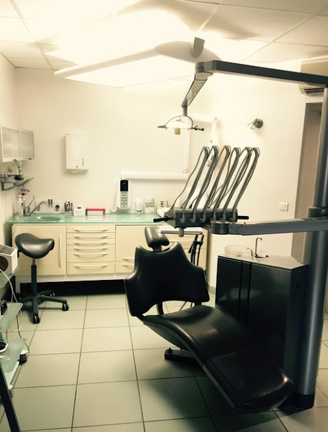 Dr David Roussel - Dentiste à Lunel