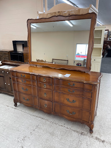 Thrift Store «Grace Centers of Hope Thrift Store», reviews and photos, 5919 Highland Rd, Waterford Twp, MI 48327, USA