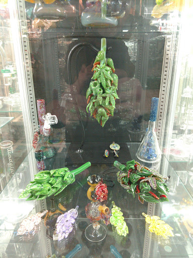 Tobacco Shop «Smoke Rings», reviews and photos, 178 Lafayette Rd, Seabrook, NH 03874, USA