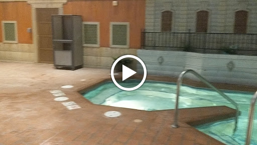 Water Park «Venetian Waterpark at Holiday Inn Hotel Maple Grove/Arbor Lakes», reviews and photos, 11801 Fountains Way, Osseo, MN 55369, USA