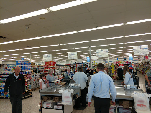Supermarket «Hy-Vee», reviews and photos, 2015 S Broadway St, New Ulm, MN 56073, USA