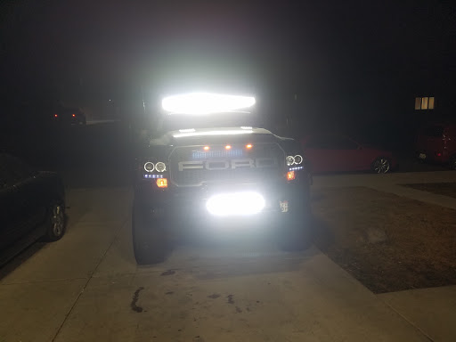 Auto Repair Shop «Revive Auto Body & Repair», reviews and photos, 1024 Lunt Ave, Schaumburg, IL 60193, USA