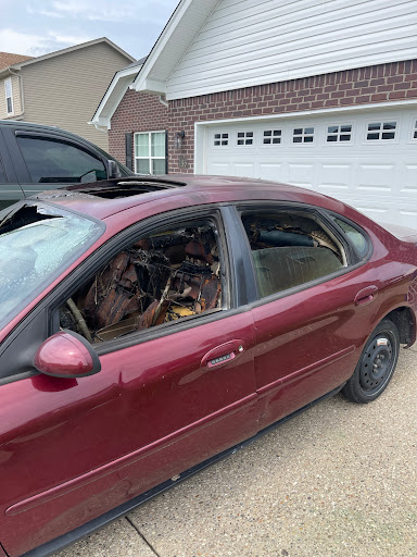 Car Dealer «44 Auto Mart», reviews and photos, 355 KY-44, Shepherdsville, KY 40165, USA