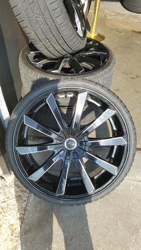 Tire Shop «Tire Discount», reviews and photos, 6970 Plank Rd, Baton Rouge, LA 70811, USA