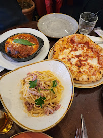 Pizza du Restaurant italien Amore Mio à Paris - n°9
