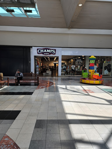 Shoe Store «Champs Sports», reviews and photos, 9585 SW Washington Square Rd, Tigard, OR 97223, USA