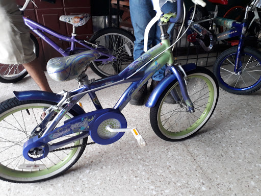 Bicycle workshop Managua