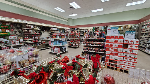 Home Goods Store «Christmas Tree Shops», reviews and photos, 340 Patriot Pl, Foxborough, MA 02035, USA