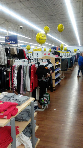 Department Store «Walmart Supercenter», reviews and photos, 2130 N Locust Ave, Lawrenceburg, TN 38464, USA