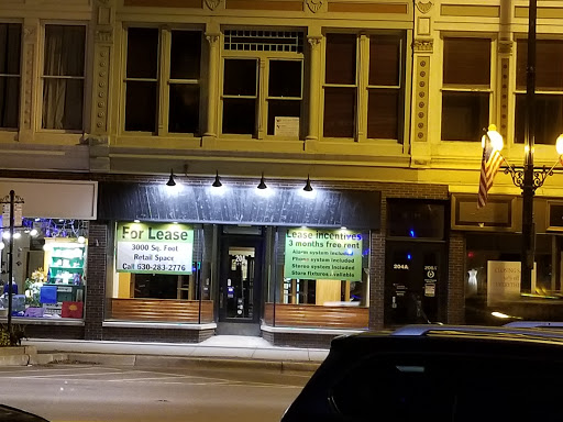 Boardsports Unlimited, 204 W State St, Geneva, IL 60134, USA, 