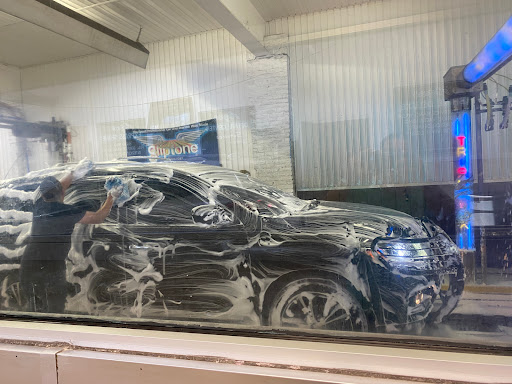 Car Wash «Aqua Car Wash & Detailing», reviews and photos, 616 New York Ave, Huntington, NY 11743, USA
