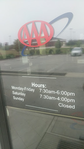 Auto Repair Shop «AAA | Bob Sumerel Tire & Service - Walton», reviews and photos, 620 Chestnut Dr, Walton, KY 41094, USA