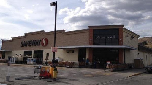 Safeway, 106 W. Manson Rd, Chelan, WA 98816, USA, 