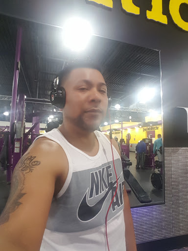 Gym «Planet Fitness», reviews and photos, 1151 W St Georges Ave, Linden, NJ 07036, USA