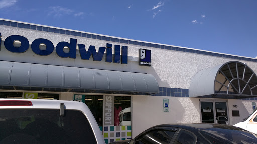 Store «Goodwill», reviews and photos