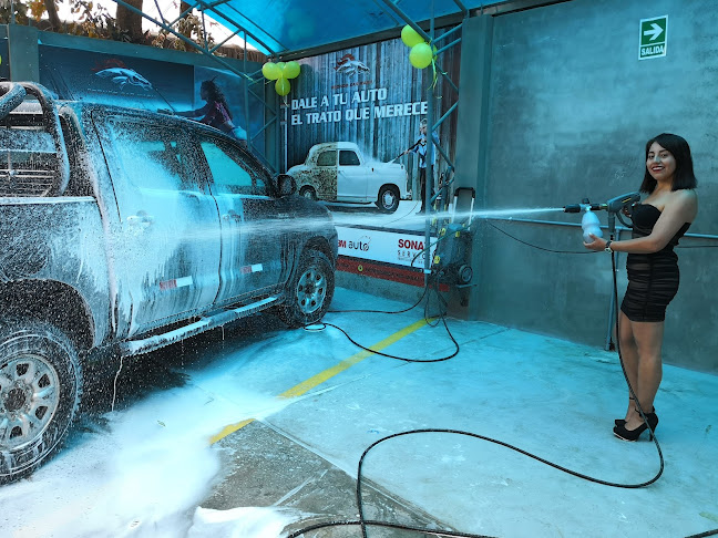 BRONCO CAR WASH - Servicio de lavado de coches