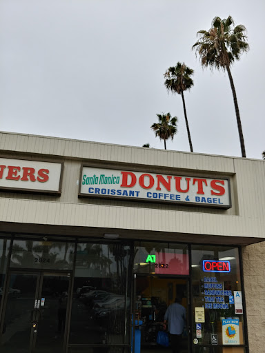Donut Shop «Santa Monica Donuts», reviews and photos, 2822 Santa Monica Blvd, Santa Monica, CA 90404, USA
