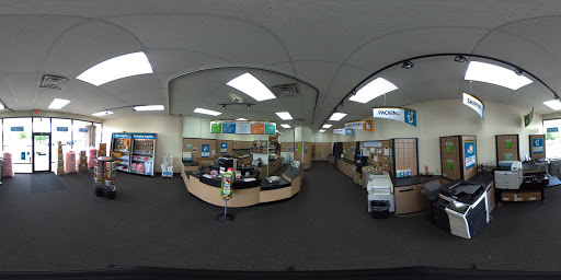 Shipping and Mailing Service «The UPS Store», reviews and photos, 5818 Wilmington Pike, Centerville, OH 45459, USA