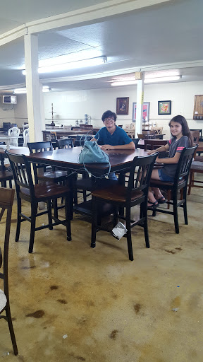 Furniture Store «Akins Furniture (Dogtown)», reviews and photos, 3450 Co Rd 81, Fort Payne, AL 35967, USA