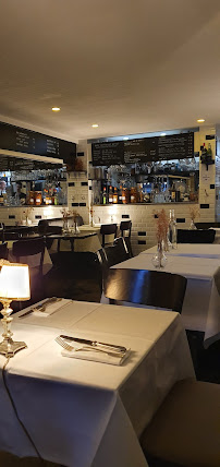 Atmosphère du Restaurant français Bistrot 65 à Paris - n°20