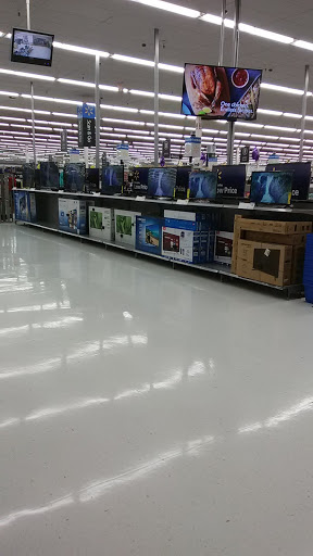 Department Store «Walmart Supercenter», reviews and photos, 200 12th St SW, Forest Lake, MN 55025, USA