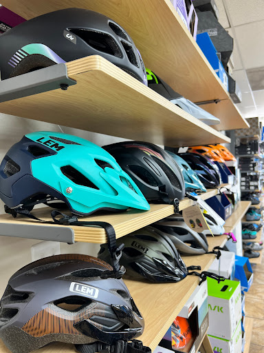 Bicycle Store «Middletown Cycling & Fitness», reviews and photos, 11519 Shelbyville Rd, Louisville, KY 40243, USA