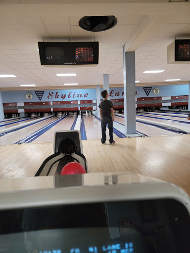 Bowling Alley «Skyline Lanes», reviews and photos, 201 Kraft St, Clarksville, TN 37040, USA