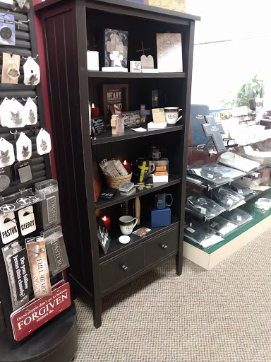 Christian Book Store «His Way Christian Book Store», reviews and photos, 56 Mountain Rd, Glen Burnie, MD 21060, USA