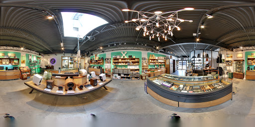 Electronics Store «Dijital Fix», reviews and photos, 820 Valencia St, San Francisco, CA 94110, USA