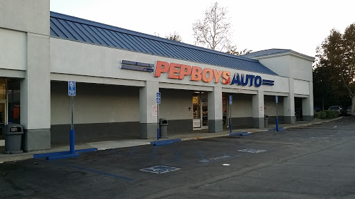 Auto Parts Store «Pep Boys Auto Parts & Service», reviews and photos, 5439 Rosemead Blvd, San Gabriel, CA 91776, USA