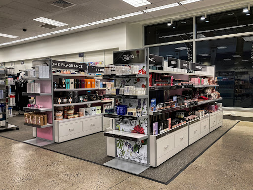 Department Store «Nordstrom Rack Downtown Portland», reviews and photos, 245 SW Morrison St, Portland, OR 97204, USA