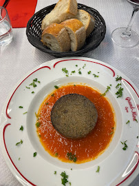 Plats et boissons du Restaurant français Chez Grand-Mère à Lyon - n°7