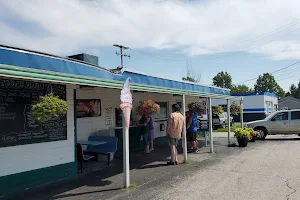 Cameo Drive-In Restaurant image